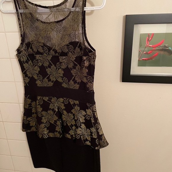 Gold black dress for special occasions - Picture 2 of 3